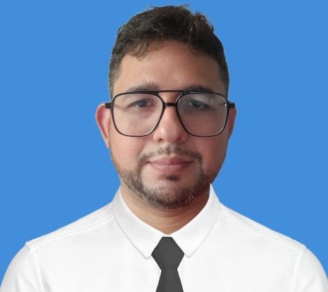 Lic. Javier Arturo Bolaños